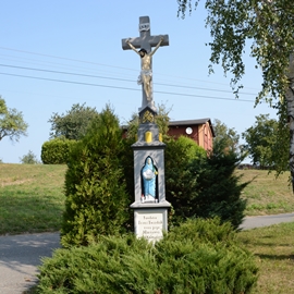 Krzyż przy ul. Świerkowa/Wyzwolenia